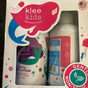 Kids body wash and lotion set